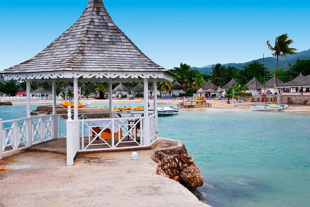 Grand Decameron Montego Beach, A Trademark All-Inclusive Resort Montego Bay 3*,  Jamaica