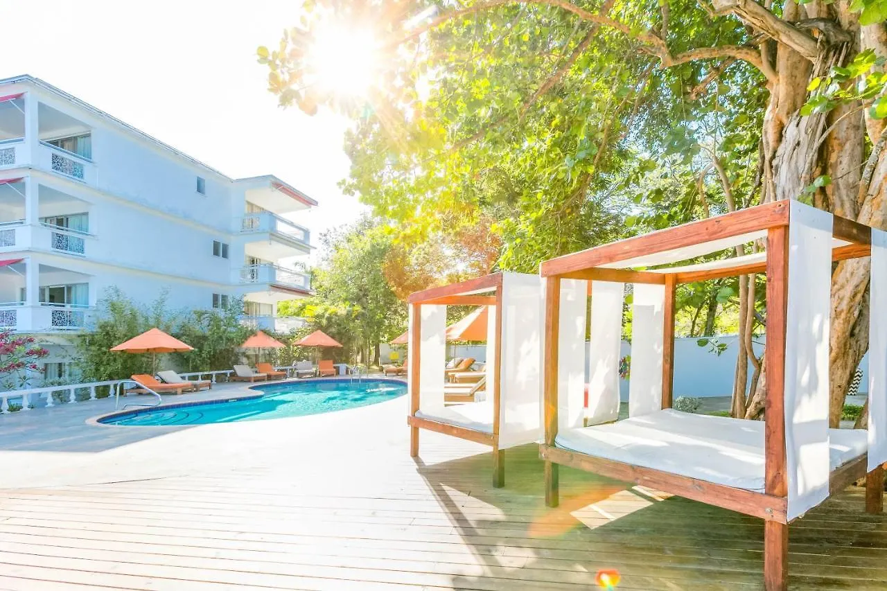 Grand Decameron Montego Beach, A Trademark All-Inclusive Resort Montego Bay 3*,