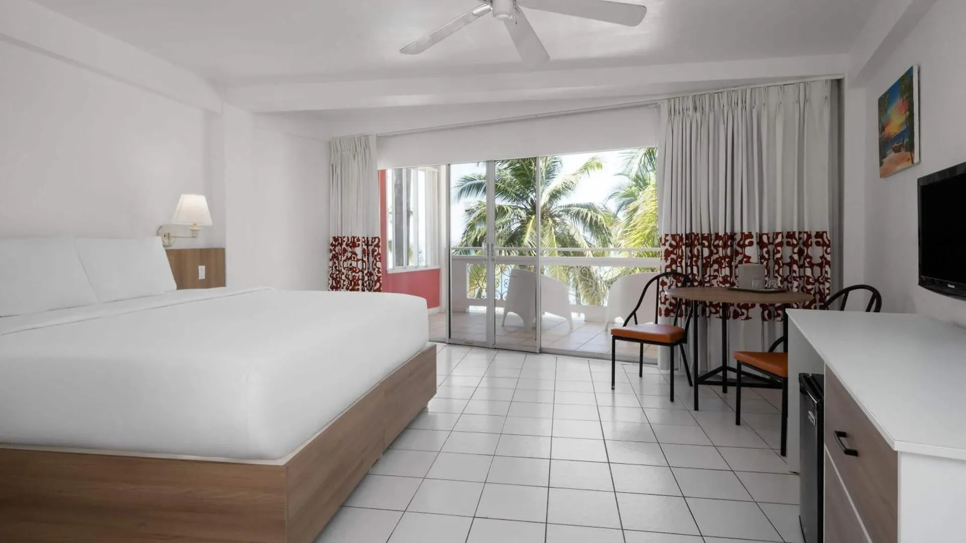 Grand Decameron Montego Beach, A Trademark All-Inclusive Resort Montego Bay