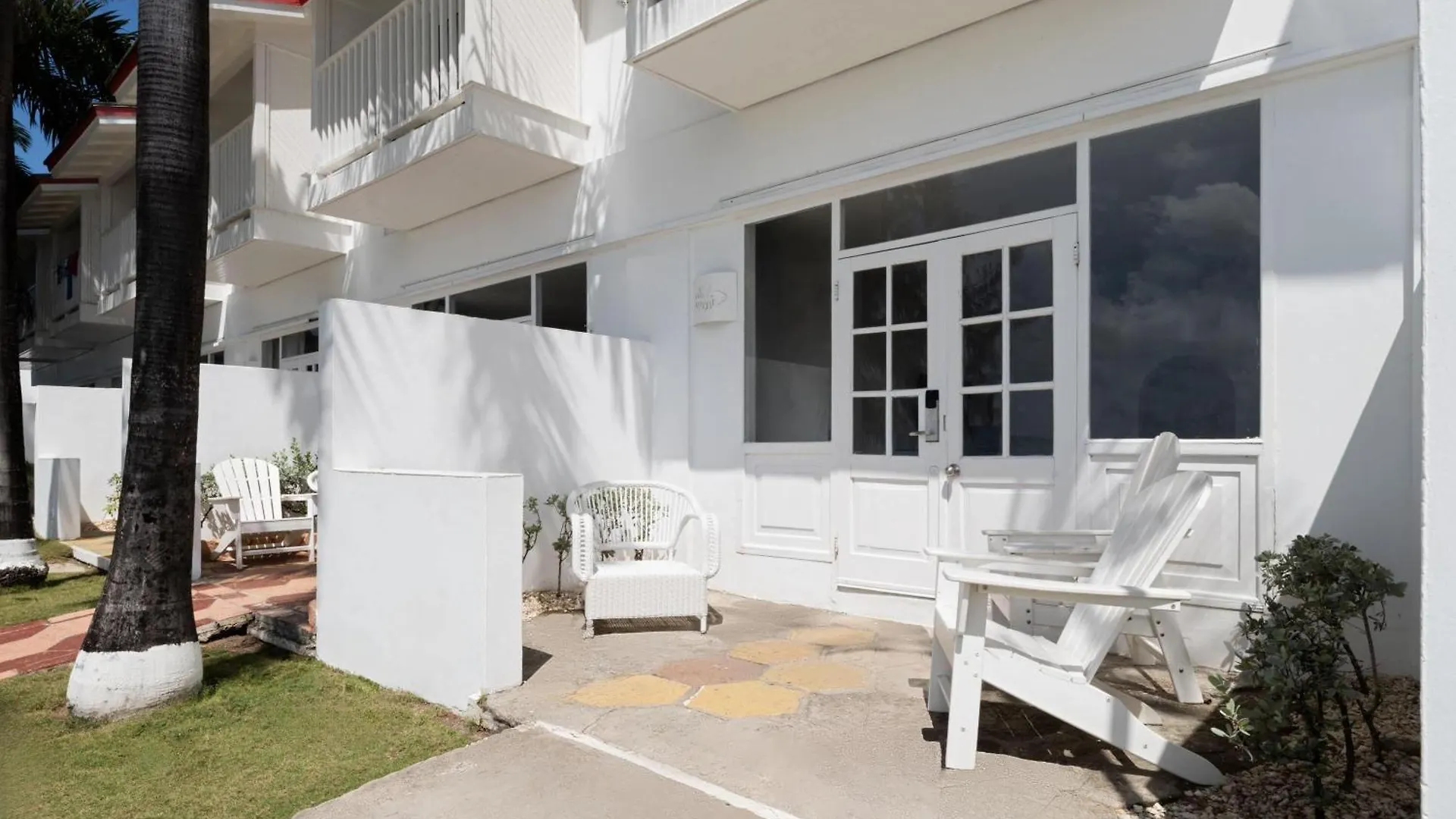 ***  Grand Decameron Montego Beach, A Trademark All-Inclusive Resort Montego Bay Jamaica
