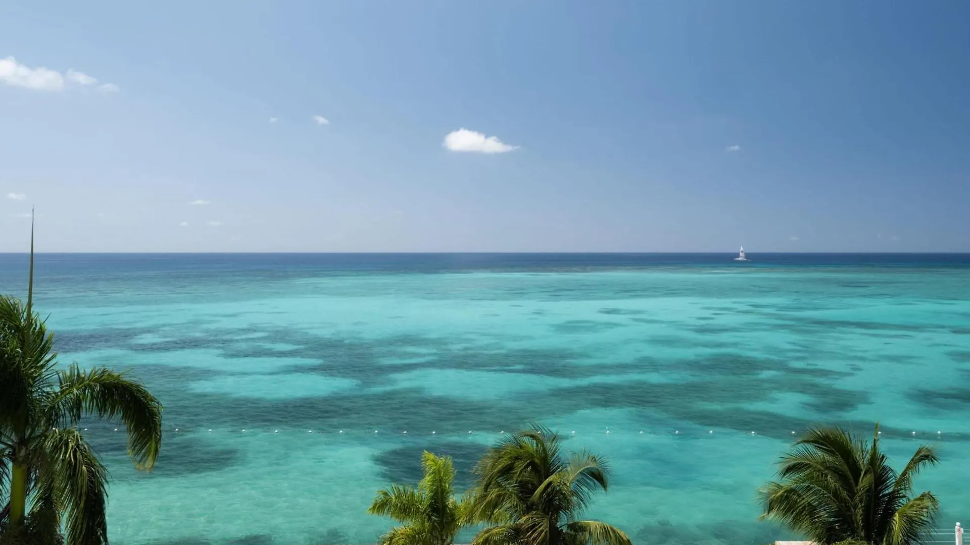 Grand Decameron Montego Beach, A Trademark All-Inclusive Resort مونتيغو باي