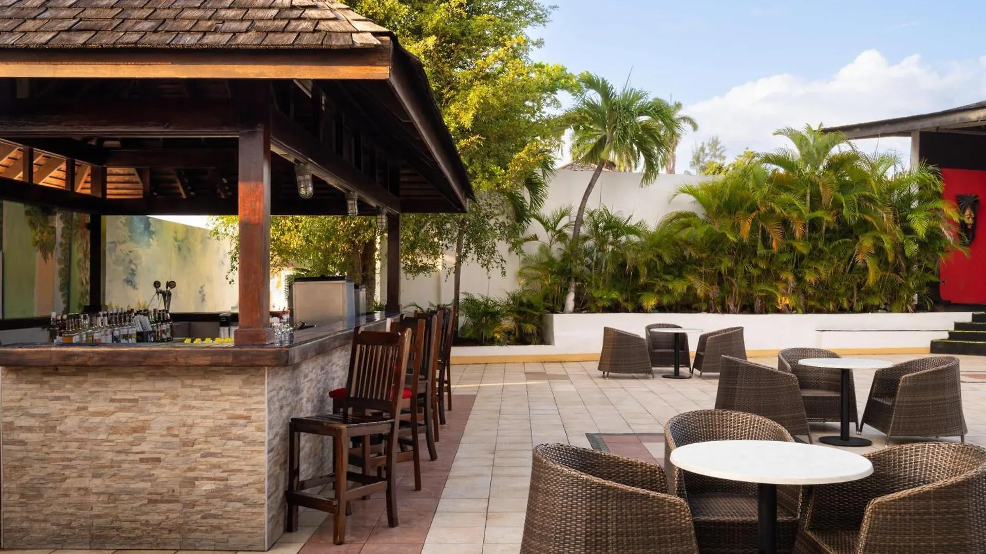 Grand Decameron Montego Beach, A Trademark All-Inclusive Resort Montego Bay